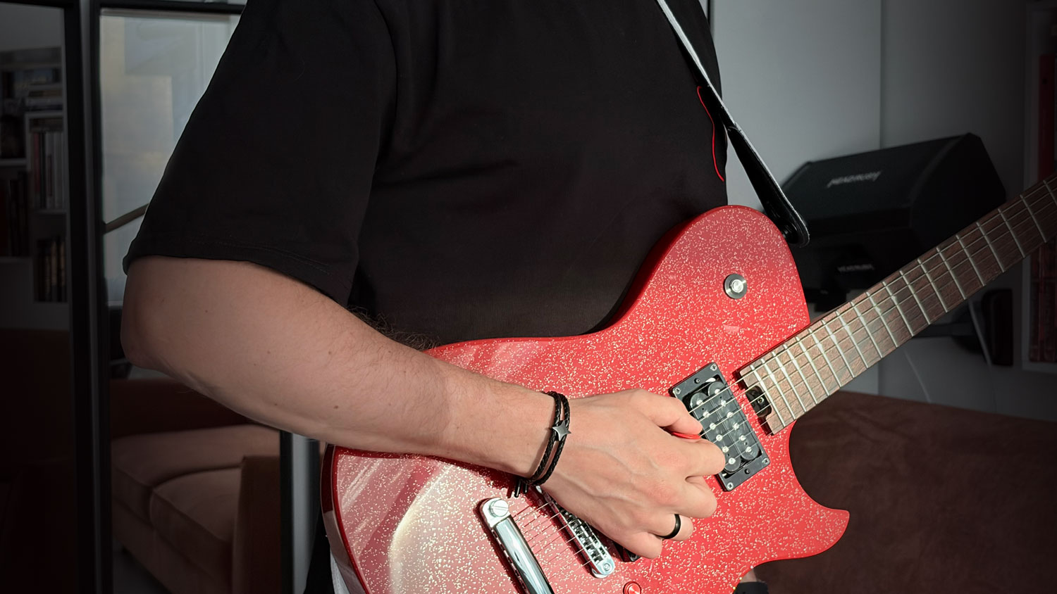 Wrist vs Forearm Picking: Which Movement Should You Use?